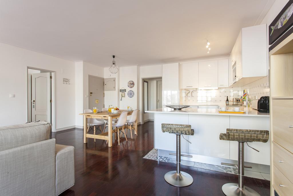 Joivy Superb 1-Bed Apt With Workspace And Terrace, Close To Avenida Da Liberdade Лісабон Екстер'єр фото